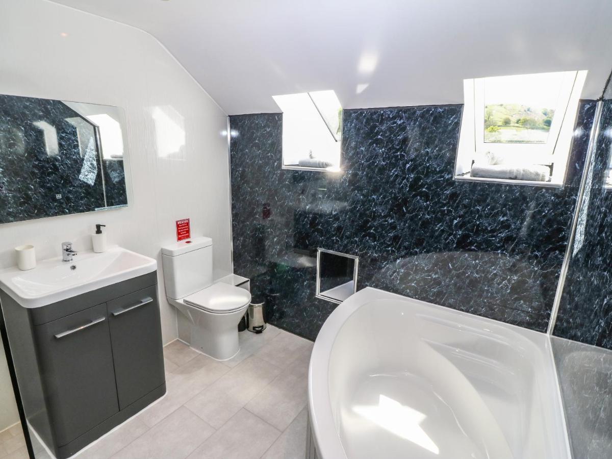 Y Beudy The Dairy Villa Oswestry Luaran gambar